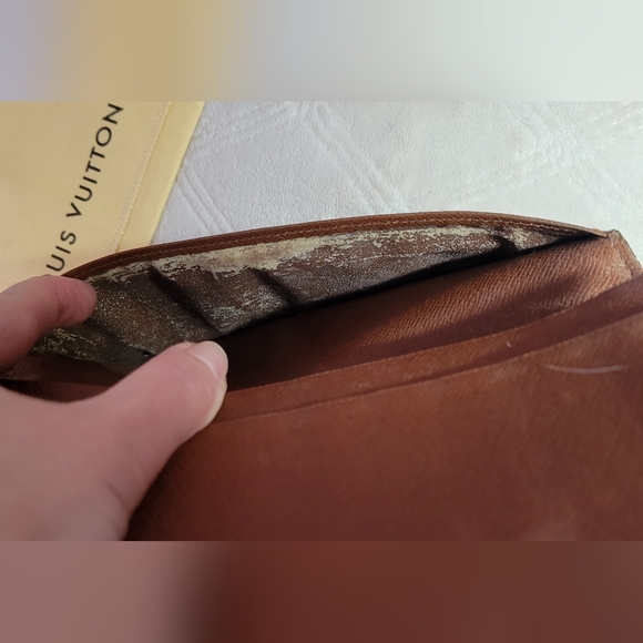 Louis Vuitton Dark Brown Monogram Wallet - Picture 5 of 10